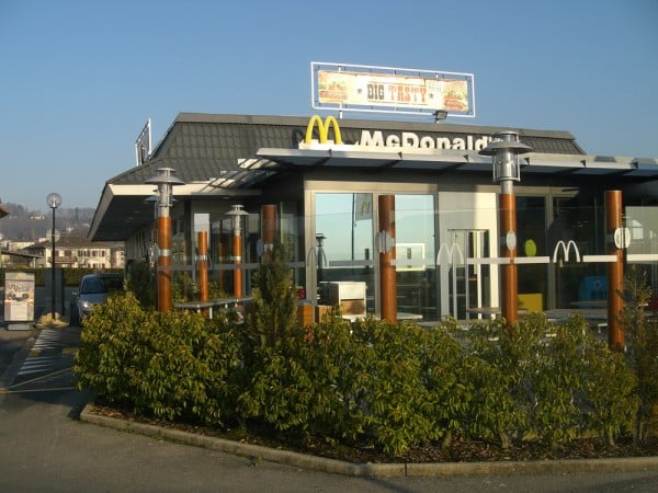 Sonnenschutz McDonalds, Cheseaux