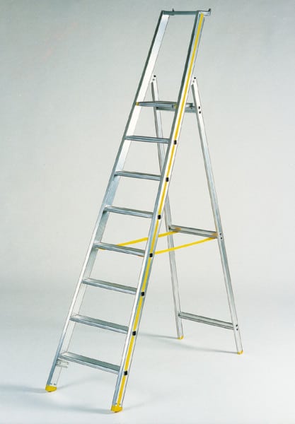 Stufenleiter gelb